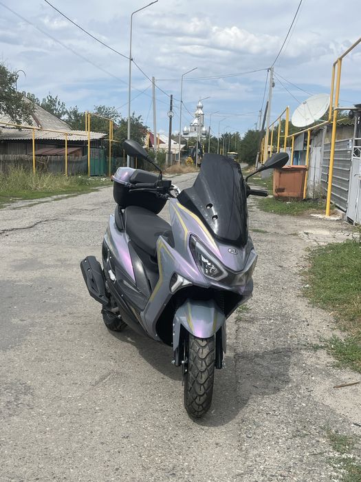 Продам скутер на ходу
