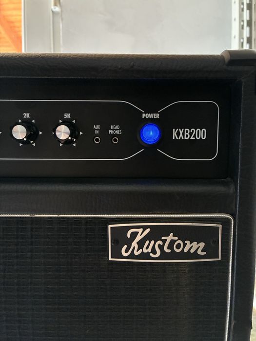 Amplificator bass Kustom KXB200