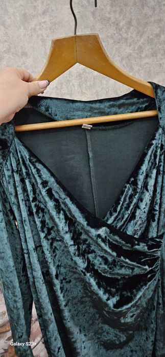 Продаётся платья