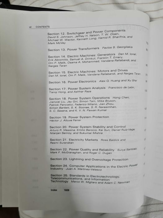 Standard handbook for electrical engineers.Pret. 650 Ron neg