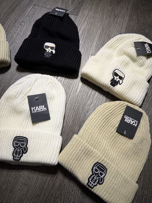 Caciula Fes Karl Lagerfeld noua/new