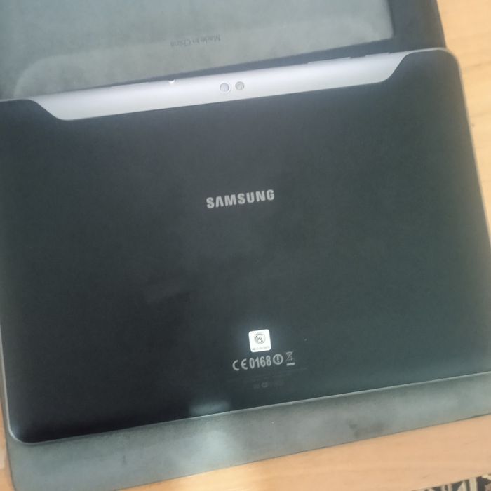 Планшет samsung p7500