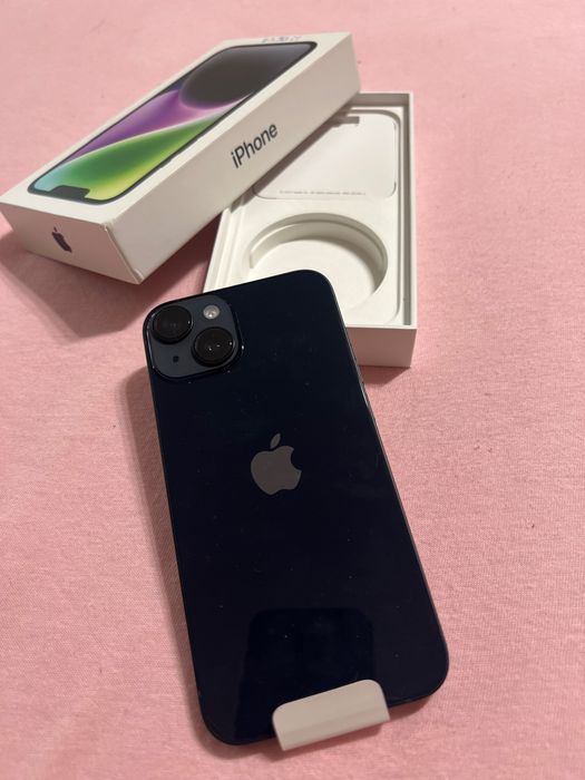 Vând Iphone 14 NOU - 256 gb Culoare negru