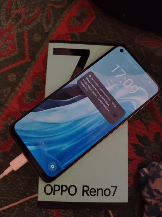 Продам OPPO Reno7