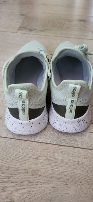 Кроссовки женские Adidas