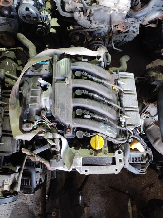 Двигатель К4М Дада Ларгус