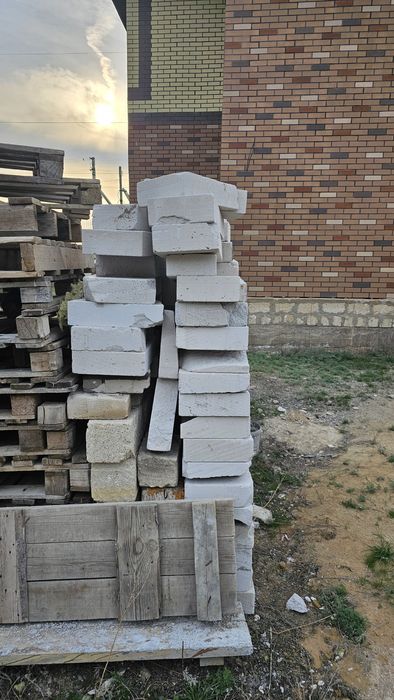 Продам кирпичи на перегородки