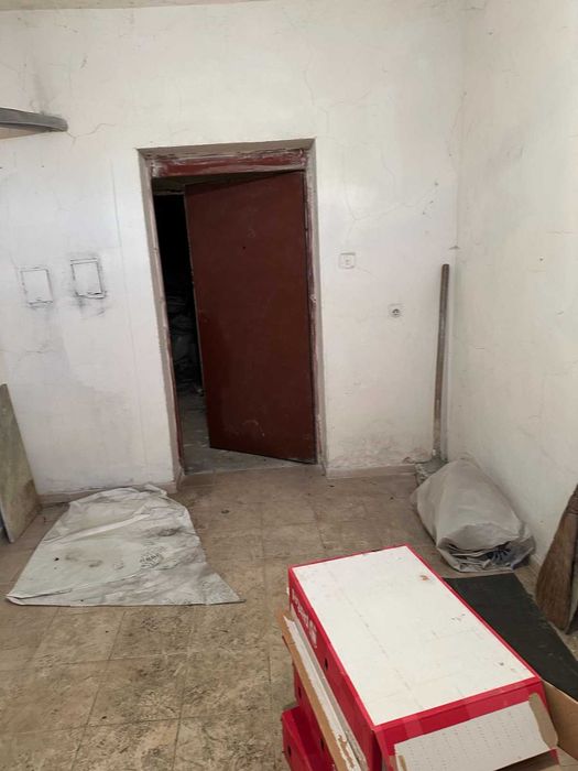 Дава се под наем Склад в София, Център - 13 кв.м за 102 € - Снимка #2