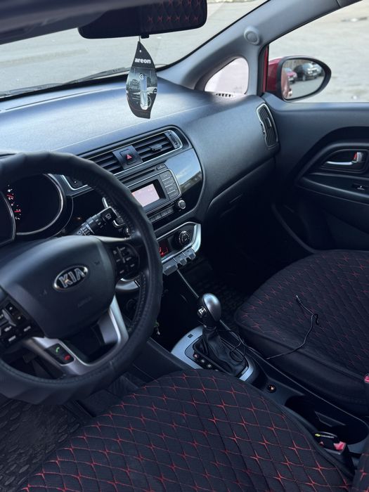 Продам Киа Рио Автомат