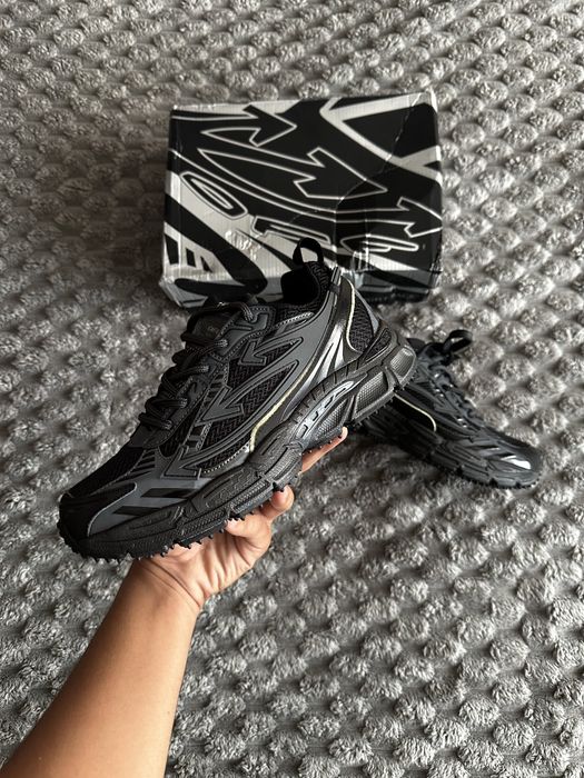 adidasi Off-White “Be Right Back” 42-44
