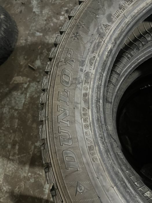 Шина 215/60/17  3компелкт