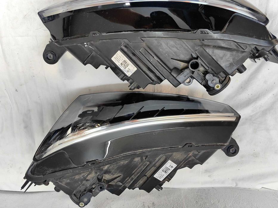 Оригинални  фарове  Шкода Скала  Skoda Scala Full Led