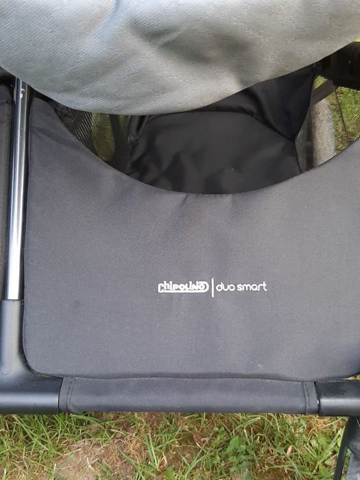 Chipolino количка за близнаци дуо смарт с кошове за автомобил