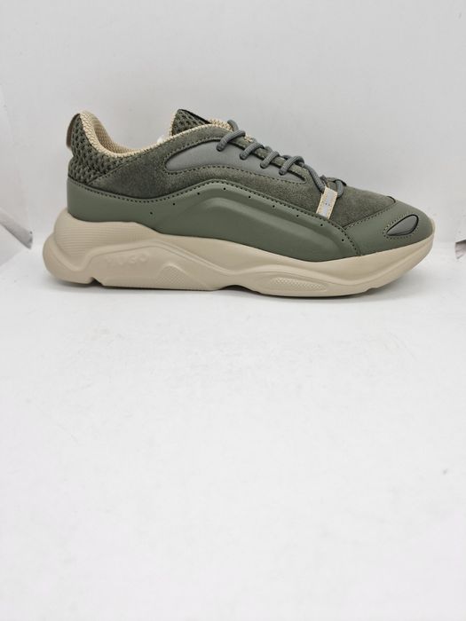 Hugo Leon Runn nr. 42 lucrați 41(26cm)