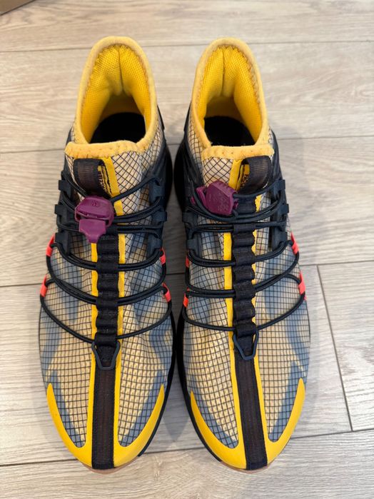 Маратонки The North Face