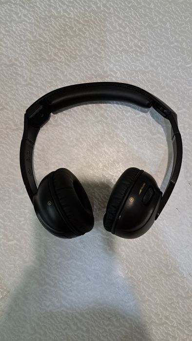 Наушники беспроводные Lexus