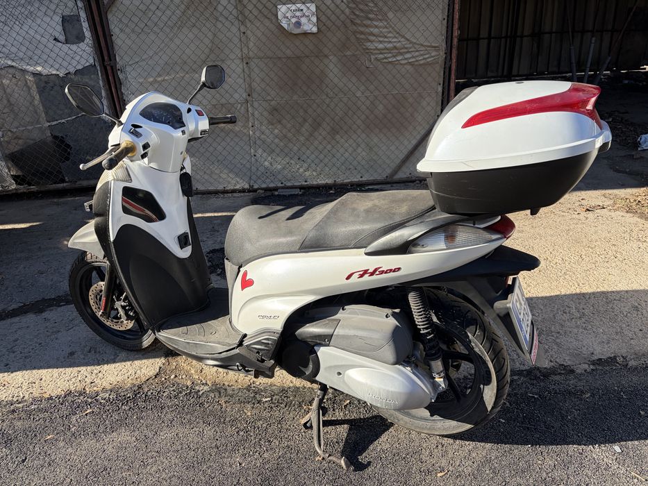 Продавам мотор Ямаха шосейка и скитери.