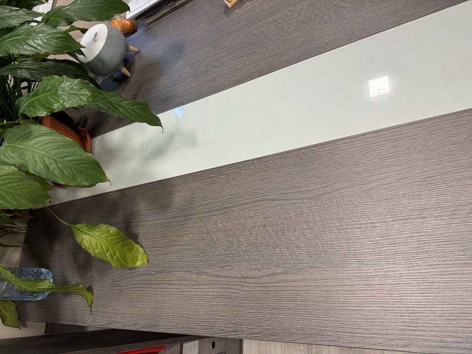 Продавам офис маса 180 х 90