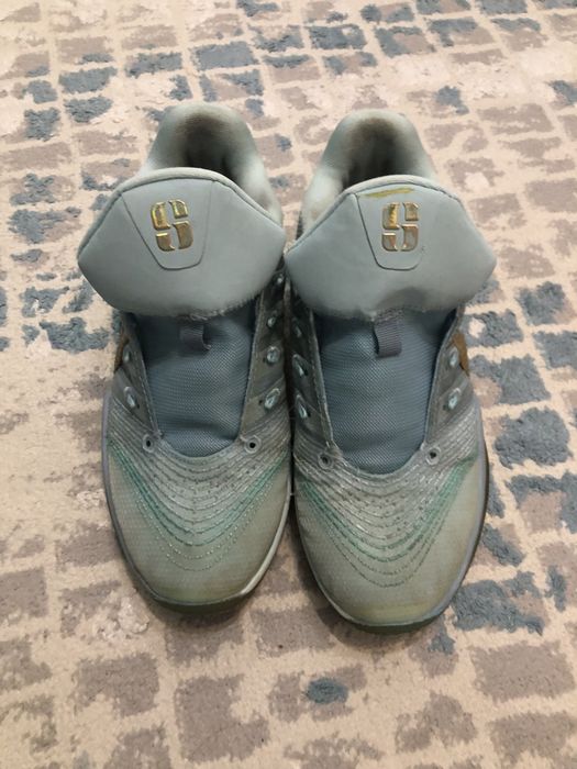Спортивный кросовка Nike Sabrina