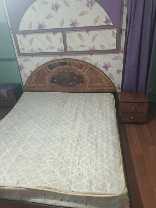 Спальный гарнитур