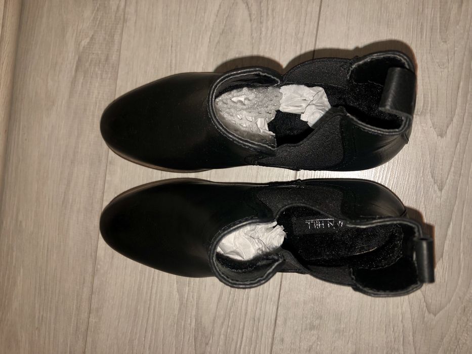 Новые. Ботинки челси весна-осень