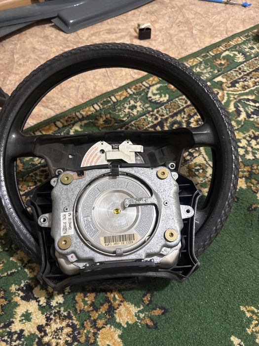 Руль от е39 с подушкой