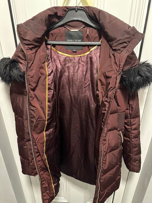 Зимно яке Ivanka Trump