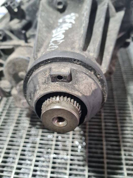 Cutie de Tranfer Grup Fata Nissan Navara D40 Facelift 2.5 Diesel D40 2010 - 2010 ...