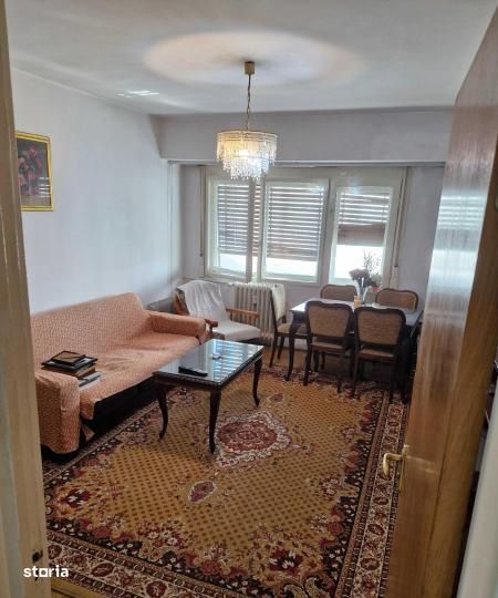 Apartament - 3 camere - decomandat - Ion Mihalache