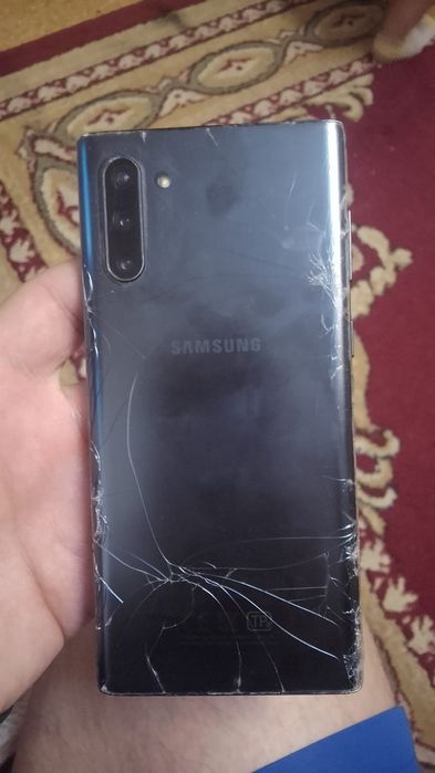 Самсунг нот 10 на 256 гигов