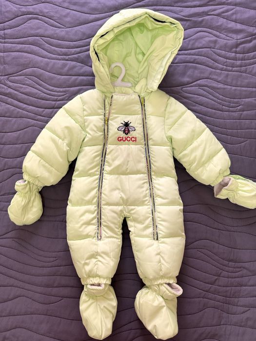 Продам детские комбенезоны