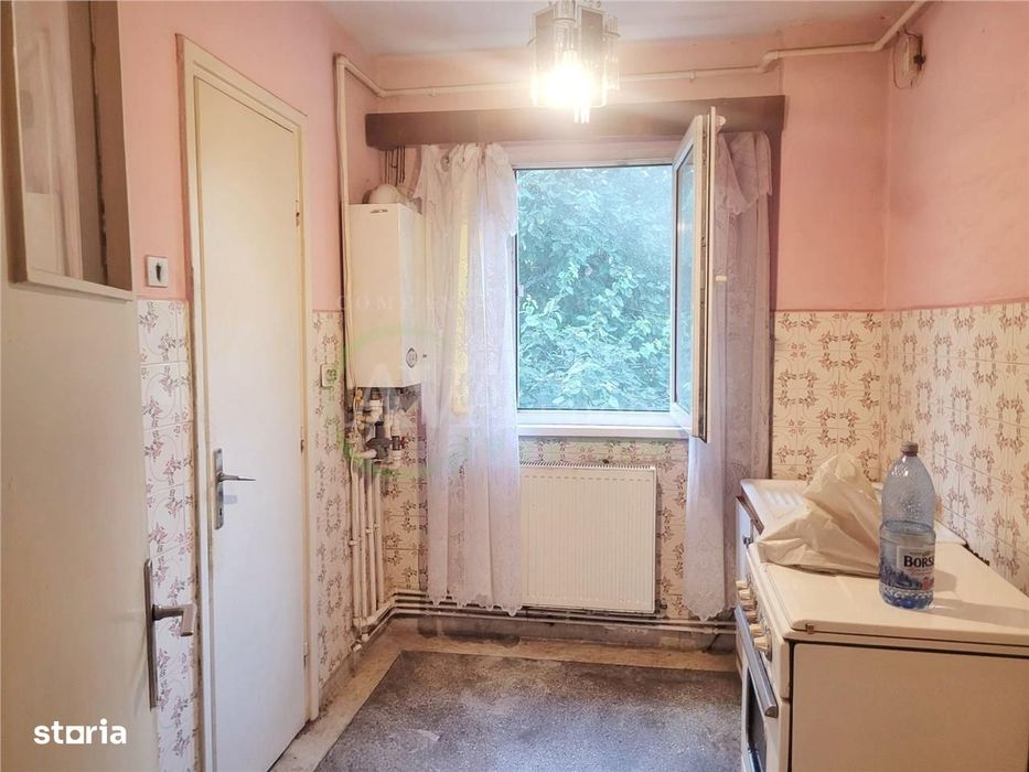 Apartament 2 camere semidecomandat, zona Orizont