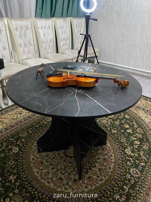 Кухонный стол круглый