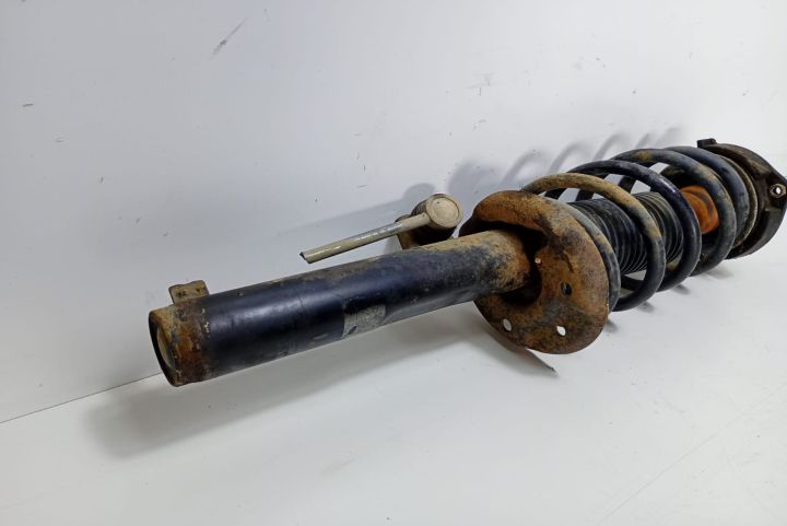 Telescop  cu arc dreapta fata Volkswagen VW Touran prima generatie (f