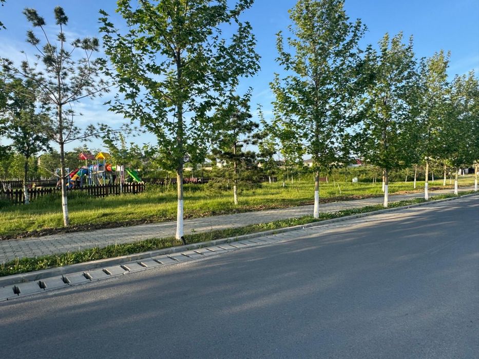 Teren intravilan 450 mp in zona parcului din Oras Titu oi