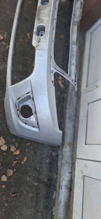 Продам бампер лада гранта.