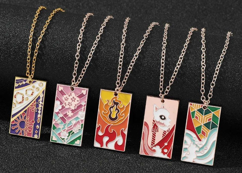 Кулон  из аниме Клинок рассекающий демонов