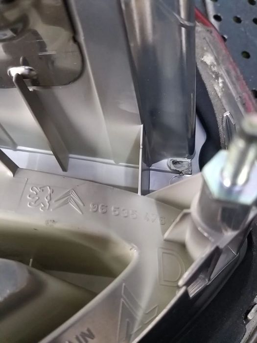 Stop tripla lampa dreapta haion citroen c4 1 picasso 9653547677