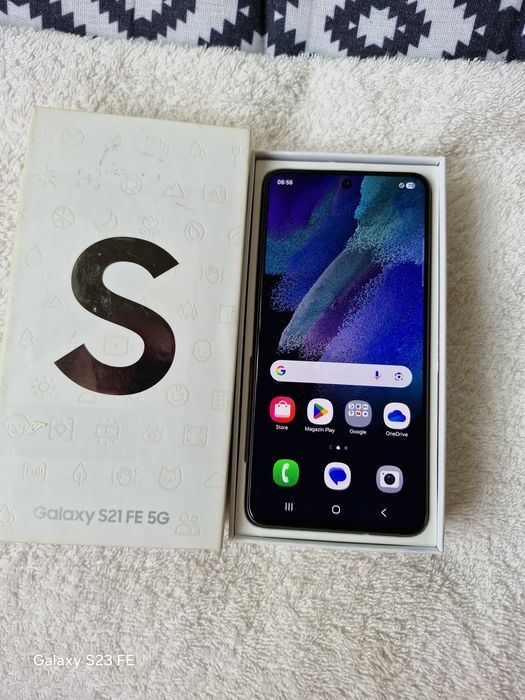 Samsung S 21 stara foarte buna se vinde cu cutie