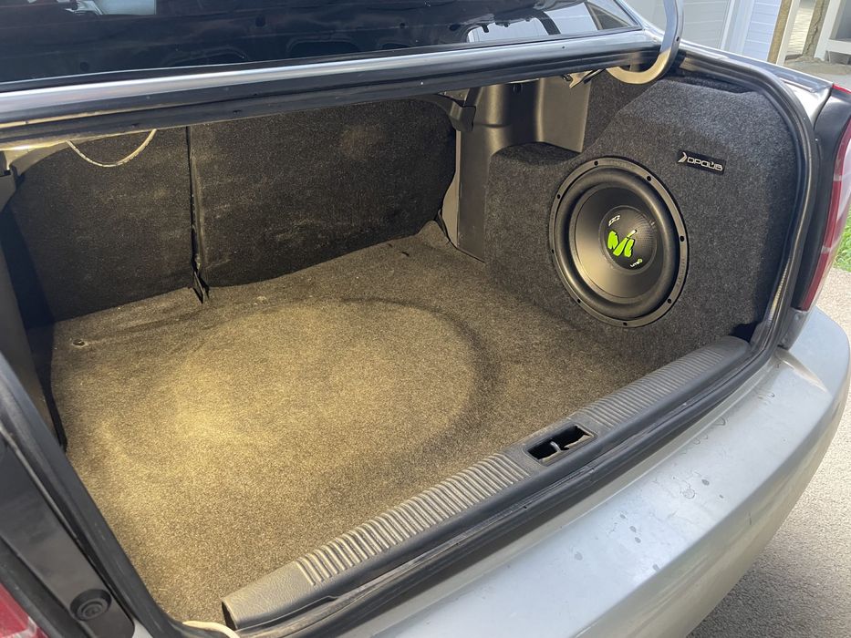 Автозвук sq под ключ