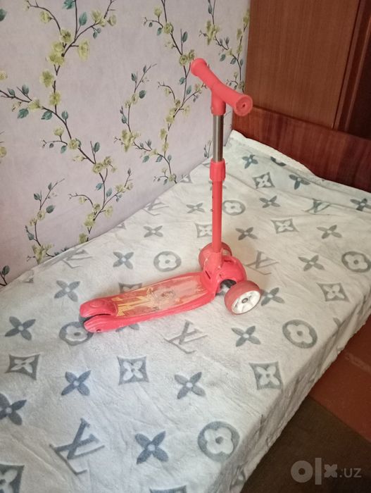 Продам Детский самокат