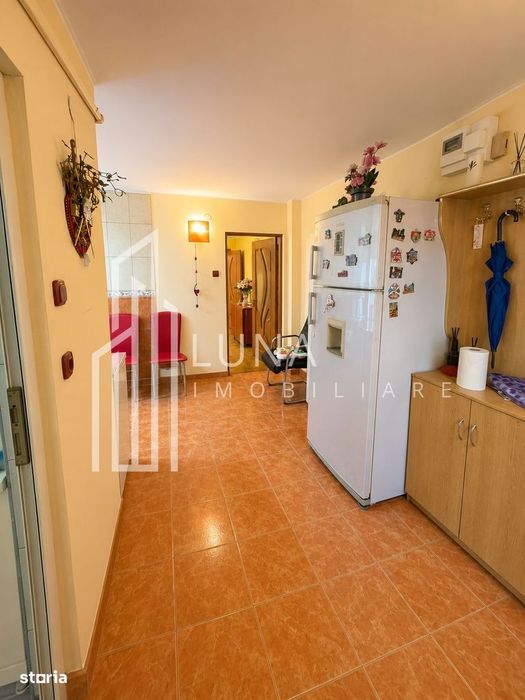 Apartament 3 camere + cameră amenajată la subsol | 2 băi | Tractorul