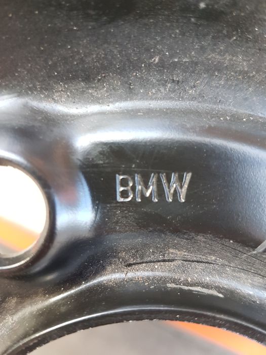 Оригинална резервна гума патерица за BMW 16 цола