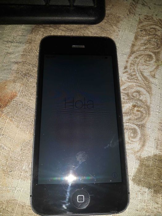 Телефон Iphone/Айфон 5
