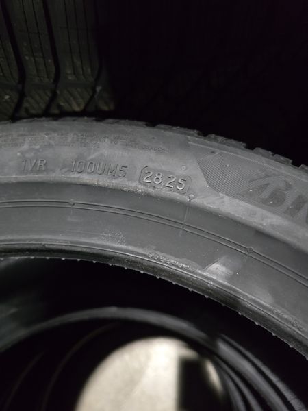 225/45/18 BRIDGESTONE 4бр