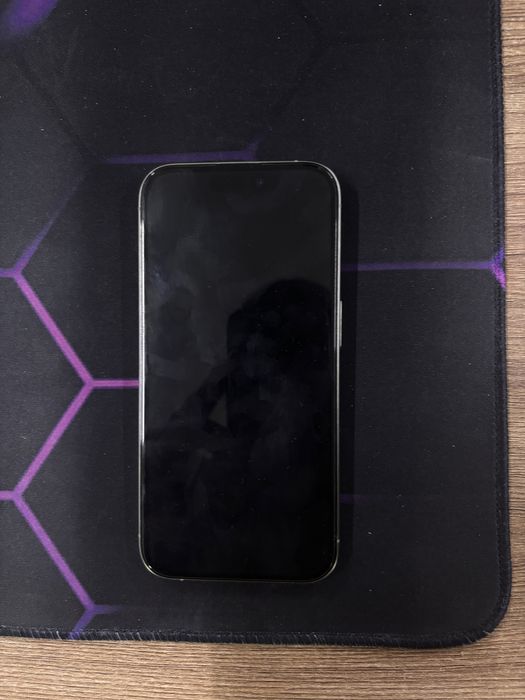 iPhone 15 Pro 256 GB Natural Titanium