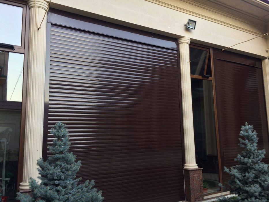 Rolstavni elektron darvoza va eshiklar