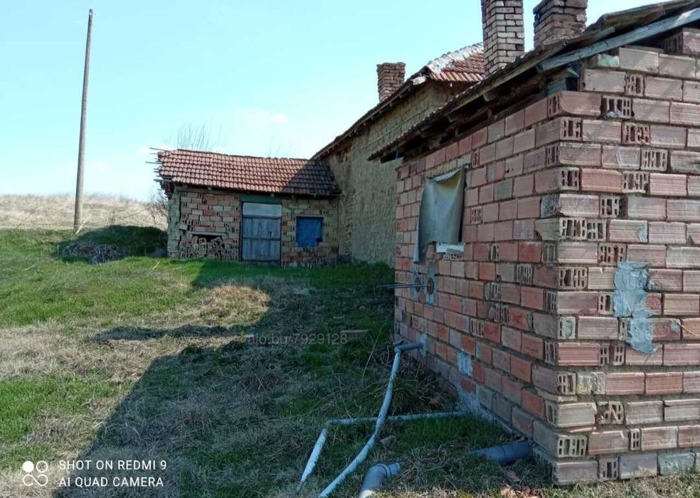 Продава се Къща в с. Овча могила, Област Велико Търново - 140 кв.м за 66 €/кв.м - Снимка #1