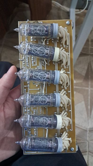 Индикаторные лампы разные