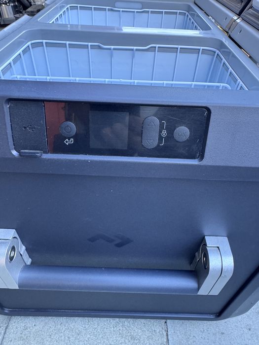 Dometic cfx75 dual side frigider congelator overlanding camping